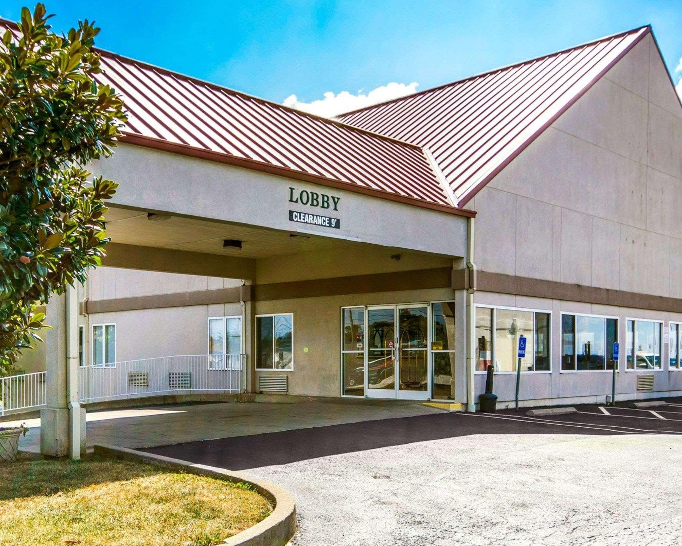 Quality Inn & Suites Elizabethtown Exterior foto